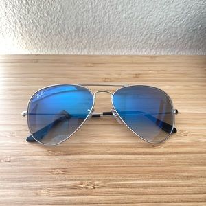 Ray Ban Aviators RB55014 sunglasses